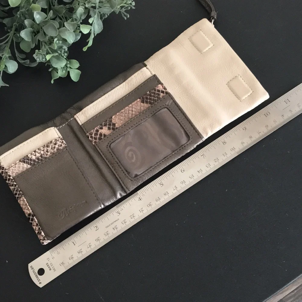 Brighton Retired Amalfi Small Wallet RARE - Picture 13 of 15